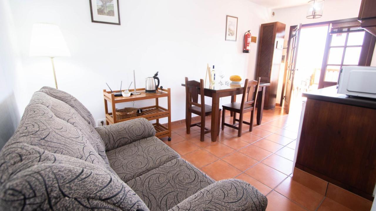 איקוד דה לוס וינוס Holidaynorthtenerife Caserio Rural Los Charcos מראה חיצוני תמונה